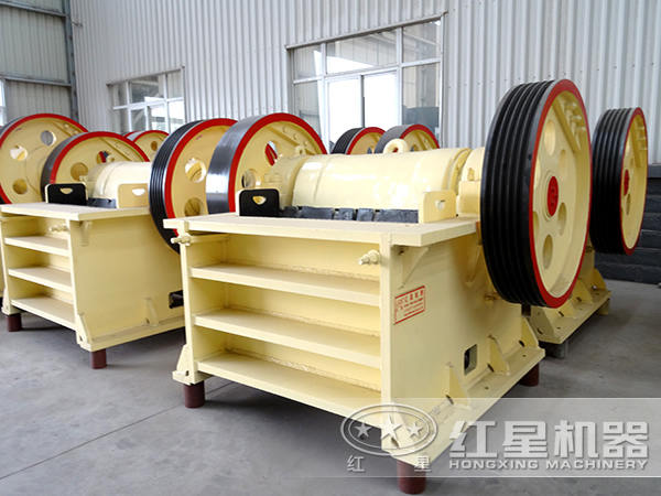 哪家生產(chǎn)的白鎢礦破碎機性價比更高？