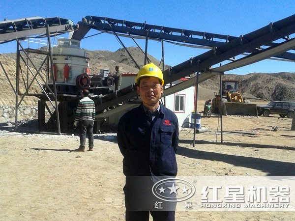 200tph石料圓錐破碎機生產現(xiàn)場