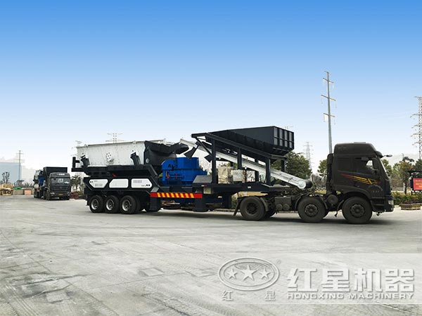 稱(chēng)輪胎式移動(dòng)制砂機(jī)發(fā)貨了