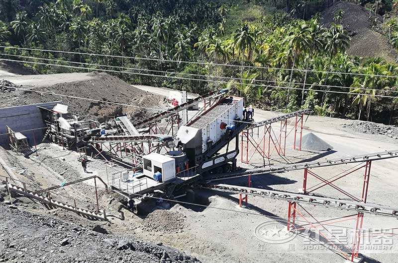 車載碎石機生產現場 車載碎石機生產現場