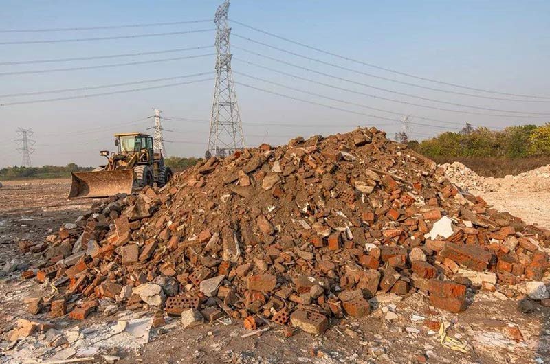 隨處可見(jiàn)的建筑垃圾 隨處可見(jiàn)的建筑垃圾